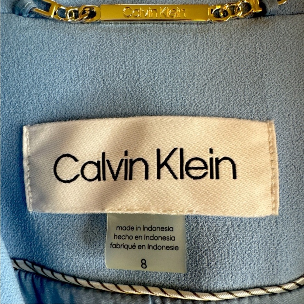 CALVIN KLEIN Powder Blue Blazer, Size 8. - Picture 6 of 12